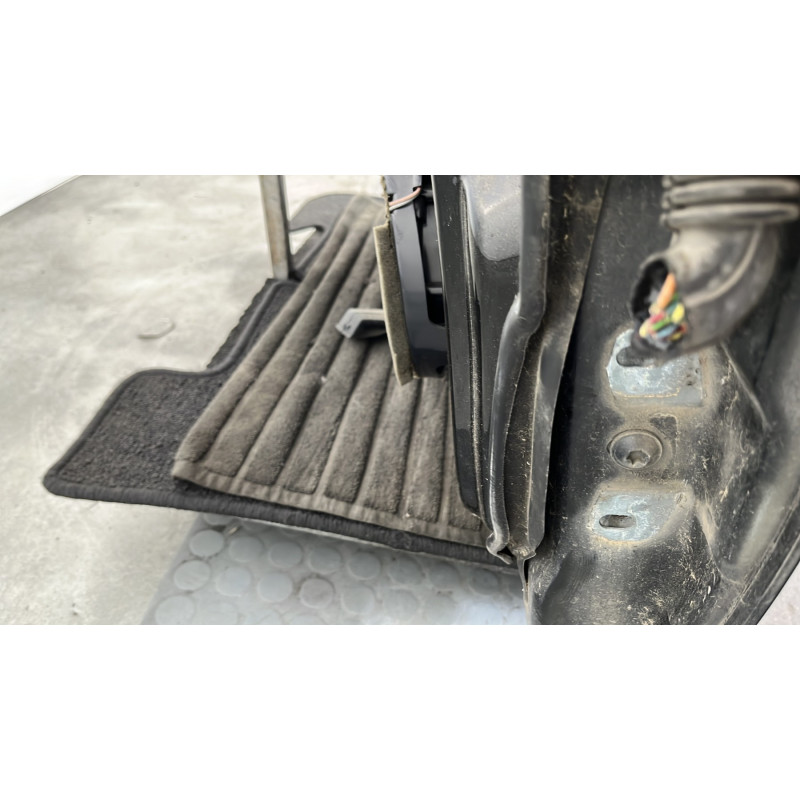 Porte avant gauche MERCEDES CLASSE M 163 Photo n°6