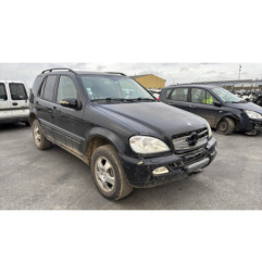 Porte avant gauche MERCEDES CLASSE M 163