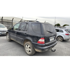 Porte avant gauche MERCEDES CLASSE M 163