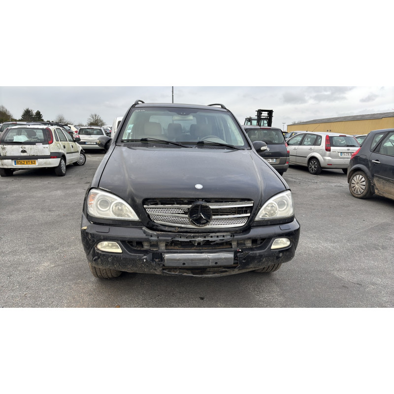 Porte avant gauche MERCEDES CLASSE M 163 Photo n°15