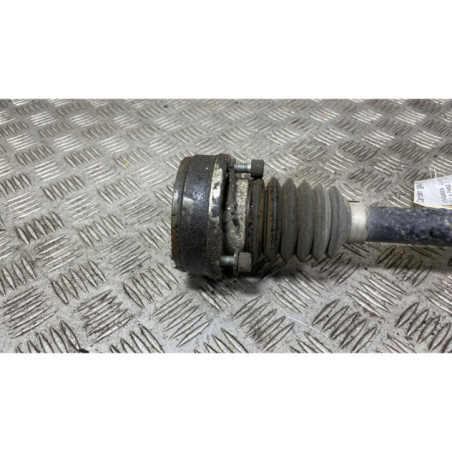 Cardan gauche (transmission) VOLKSWAGEN POLO 4