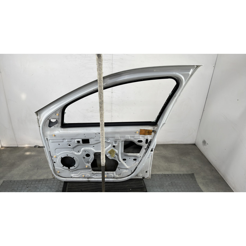 Porte avant droit DACIA SANDERO 1 Photo n°4