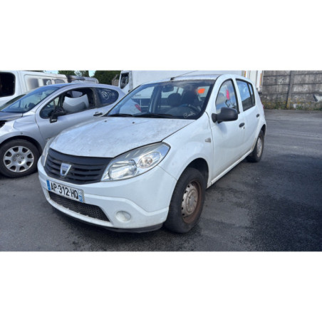 Porte avant gauche DACIA SANDERO 1