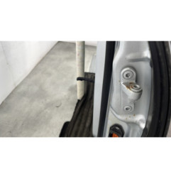 Porte avant gauche MERCEDES CLASSE R 251