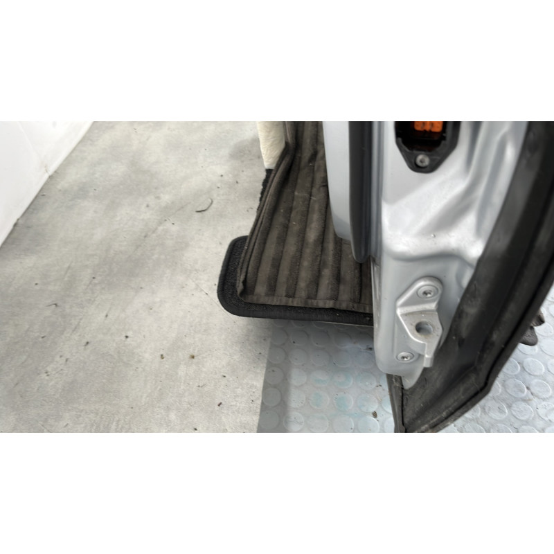 Porte avant gauche MERCEDES CLASSE R 251 Photo n°3