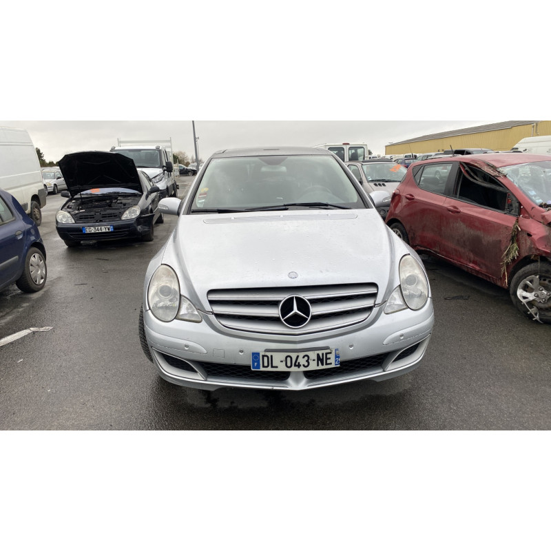 Porte avant gauche MERCEDES CLASSE R 251 Photo n°14