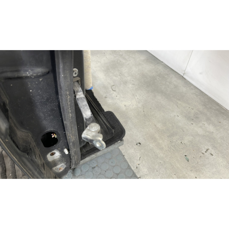 Porte avant droit SUZUKI SWIFT 3 Photo n°6