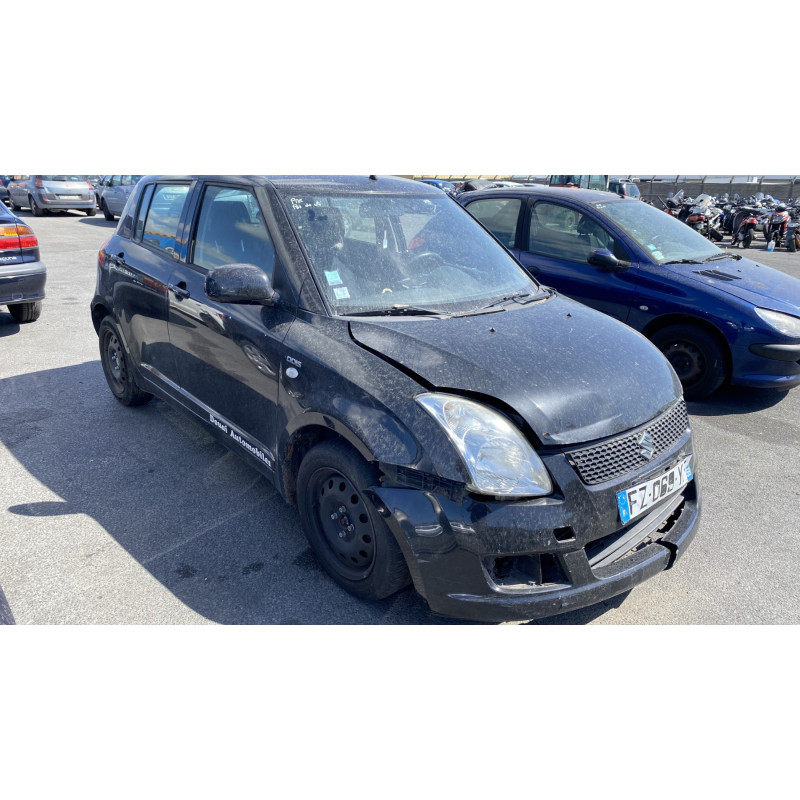 Porte avant droit SUZUKI SWIFT 3 Photo n°9