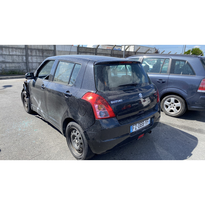 Porte avant droit SUZUKI SWIFT 3 Photo n°11