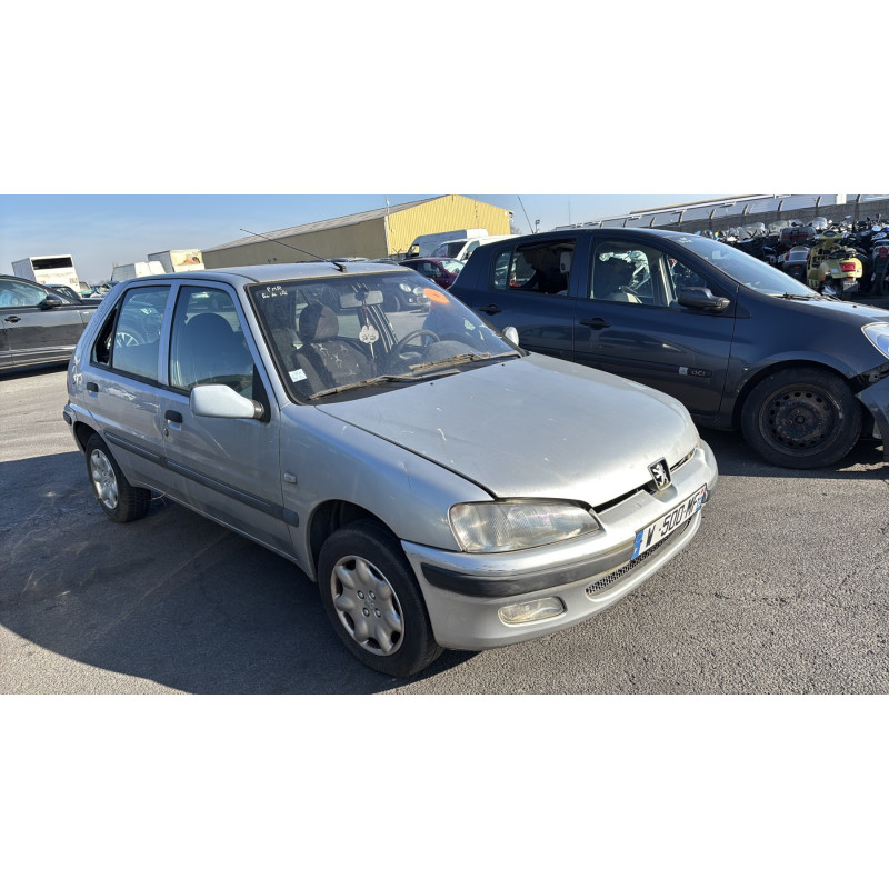 Porte arriere gauche PEUGEOT 106 Photo n°2