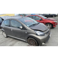 Porte avant droit TOYOTA AYGO 1