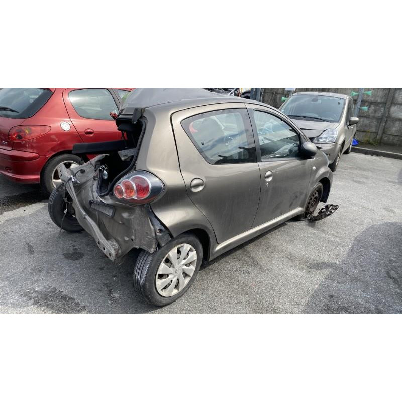 Porte avant droit TOYOTA AYGO 1 Photo n°13