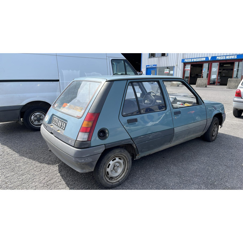 Porte avant droit RENAULT SUPER 5 Photo n°11