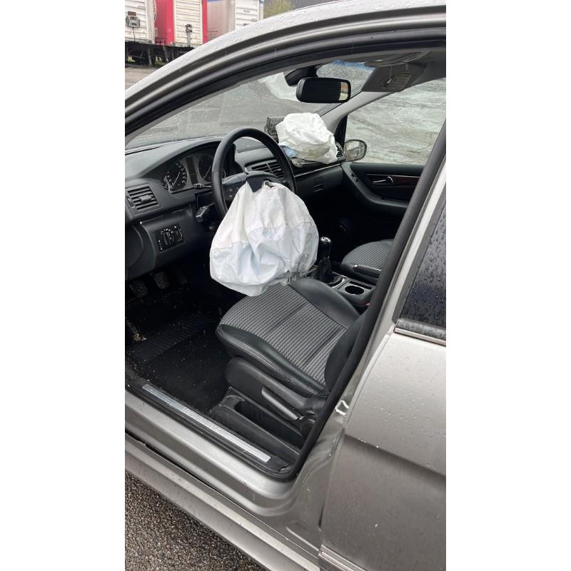 Porte arriere gauche MERCEDES CLASSE B 245 Photo n°4
