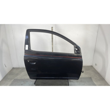 Porte avant droit TOYOTA YARIS 1 Photo n°1