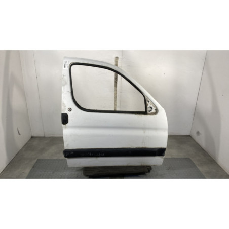 Porte avant droit PEUGEOT PARTNER 1 Photo n°1