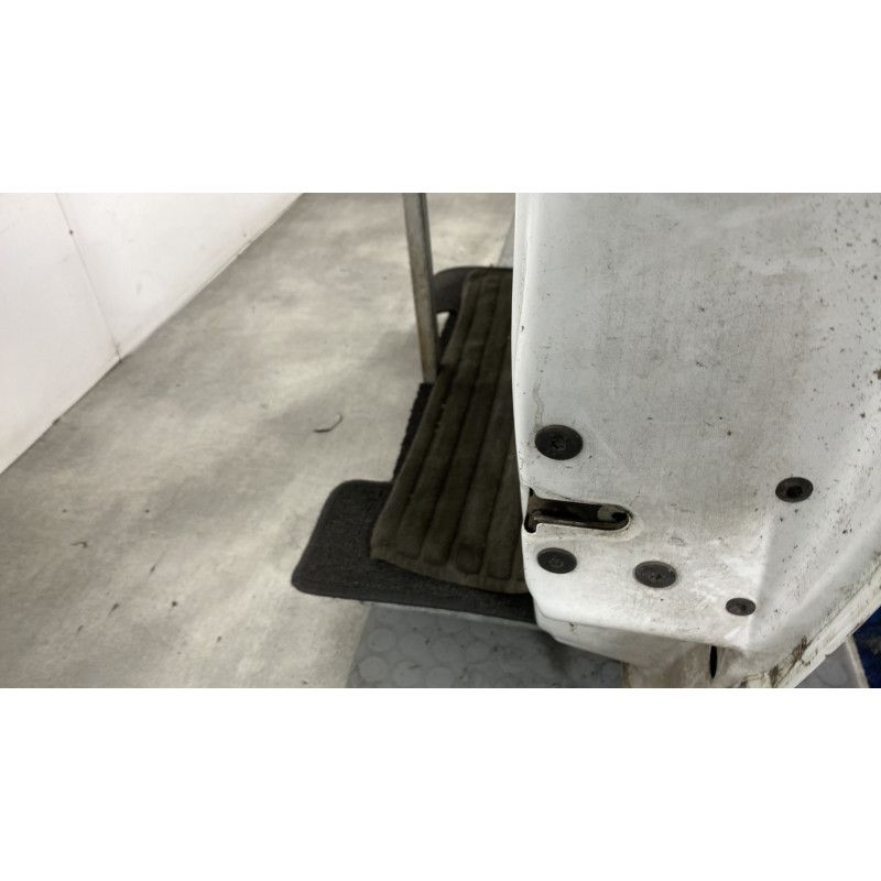 Porte avant droit RENAULT CLIO 2 CAMPUS Photo n°3