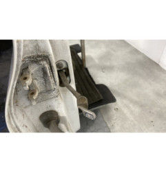 Porte avant droit RENAULT CLIO 2 CAMPUS