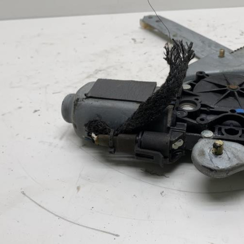 Leve vitre electrique avant droit RENAULT SAFRANE Photo n°3