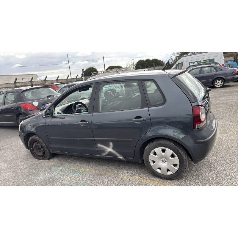 Porte avant droit VOLKSWAGEN POLO 4 Photo n°12
