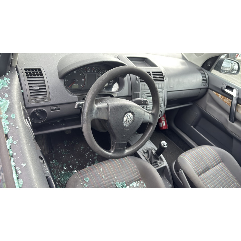 Porte avant droit VOLKSWAGEN POLO 4 Photo n°14