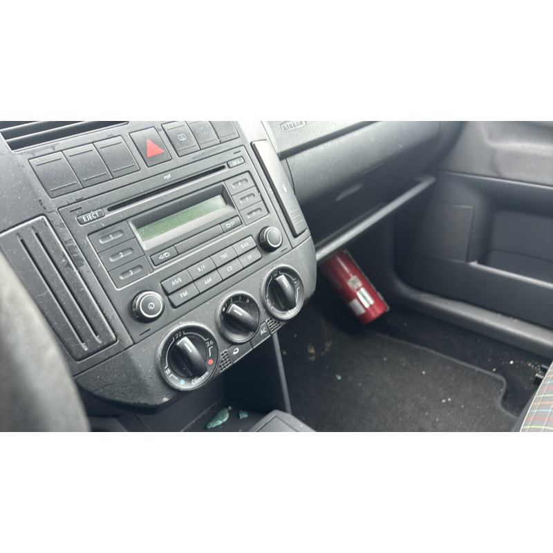 Porte avant droit VOLKSWAGEN POLO 4 Photo n°18