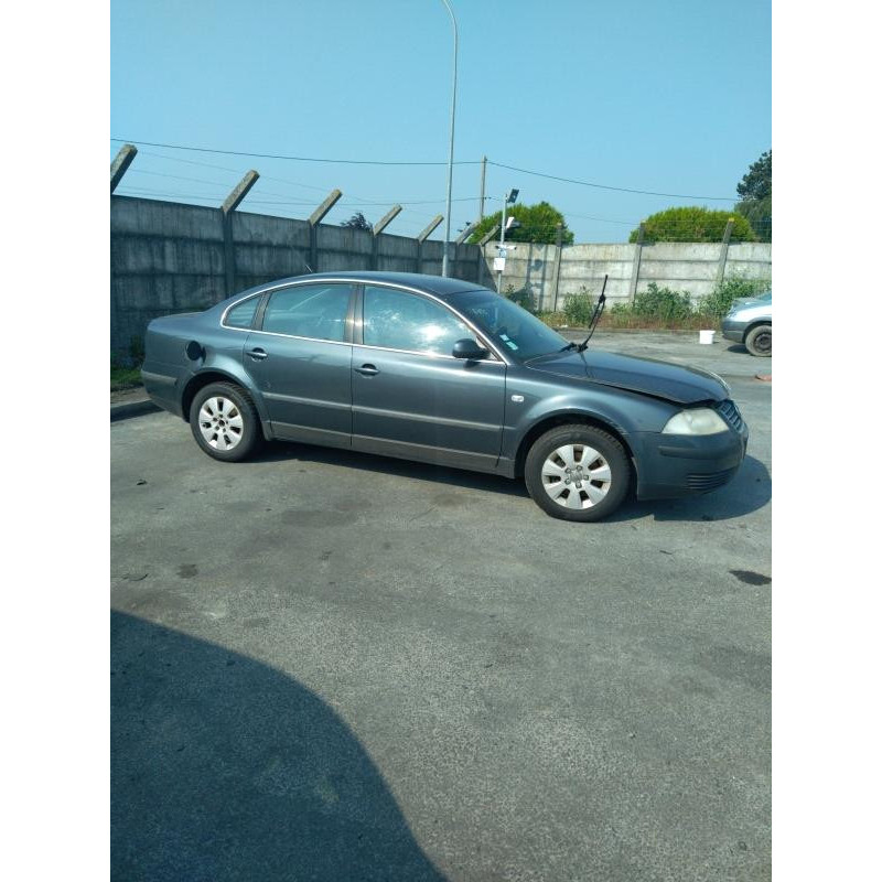Porte avant droit VOLKSWAGEN PASSAT 4 Photo n°2