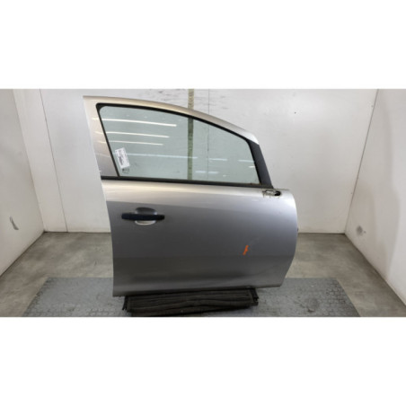 Porte avant droit OPEL CORSA D Photo n°1