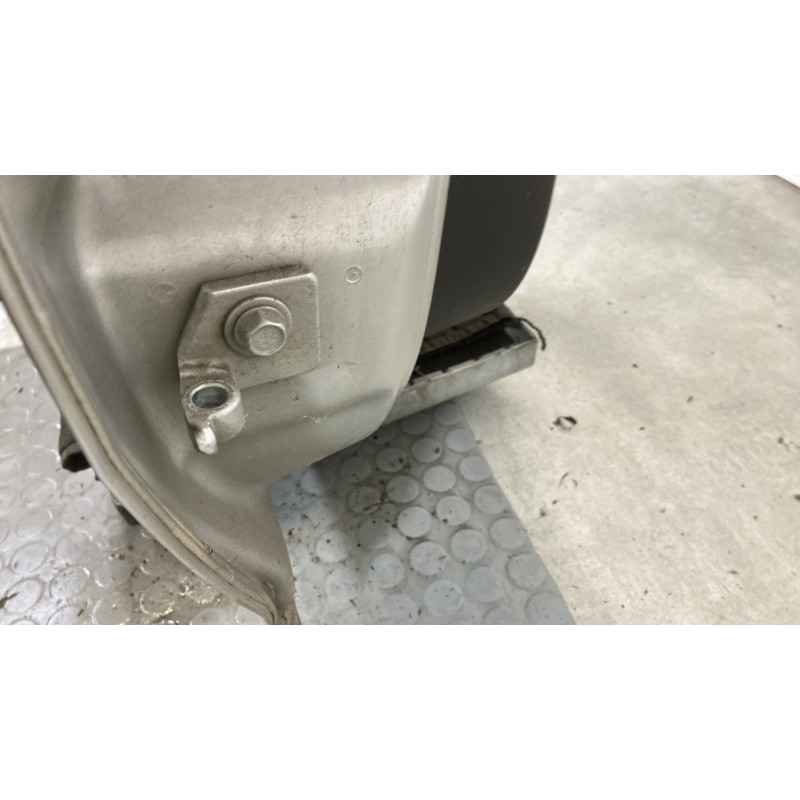 Porte avant droit OPEL CORSA D Photo n°5