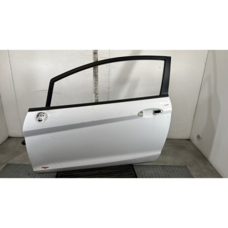 Porte avant gauche FORD FIESTA 6 Photo n°1