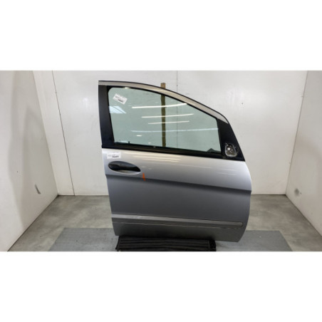 Porte avant droit MERCEDES CLASSE B 245 Photo n°1