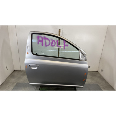 Porte avant droit TOYOTA YARIS 1 Photo n°1