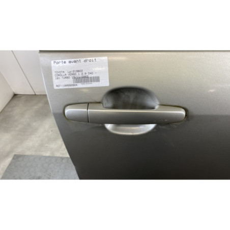 Porte avant droit TOYOTA COROLLA VERSO 1