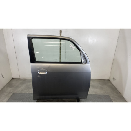 Porte avant droit DAIHATSU TREVIS Photo n°1