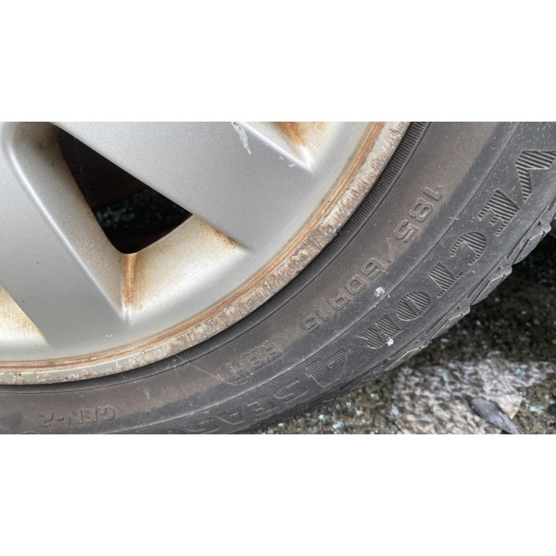Porte avant droit RENAULT MEGANE 1 Photo n°18