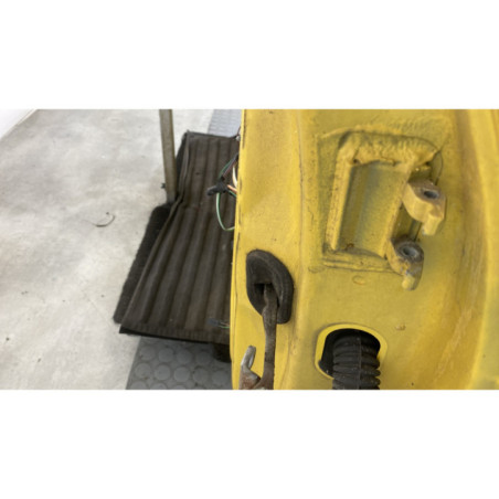 Porte avant gauche RENAULT MEGANE 1