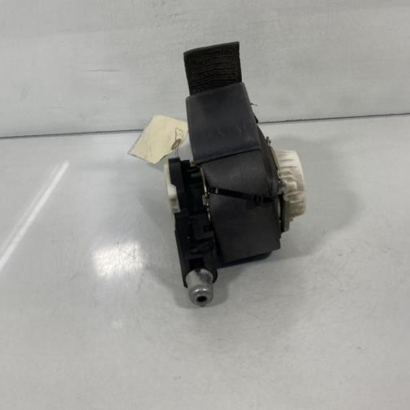 Pretensionneur de ceinture avant droit RENAULT CLIO 3 Photo n°2