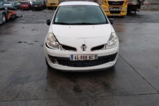 Pretensionneur de ceinture avant droit RENAULT CLIO 3