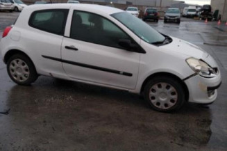 Pretensionneur de ceinture avant droit RENAULT CLIO 3