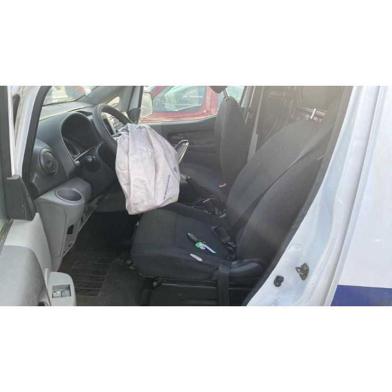 Porte avant droit NISSAN NV200 Photo n°3