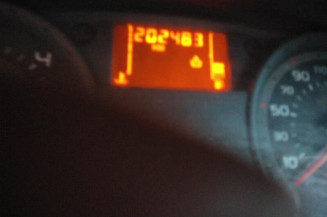 Pretensionneur de ceinture avant droit RENAULT CLIO 3
