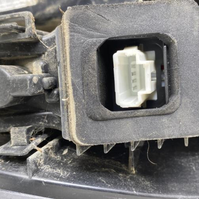 Feu arriere principal droit (feux) RENAULT SCENIC 3 Photo n°3