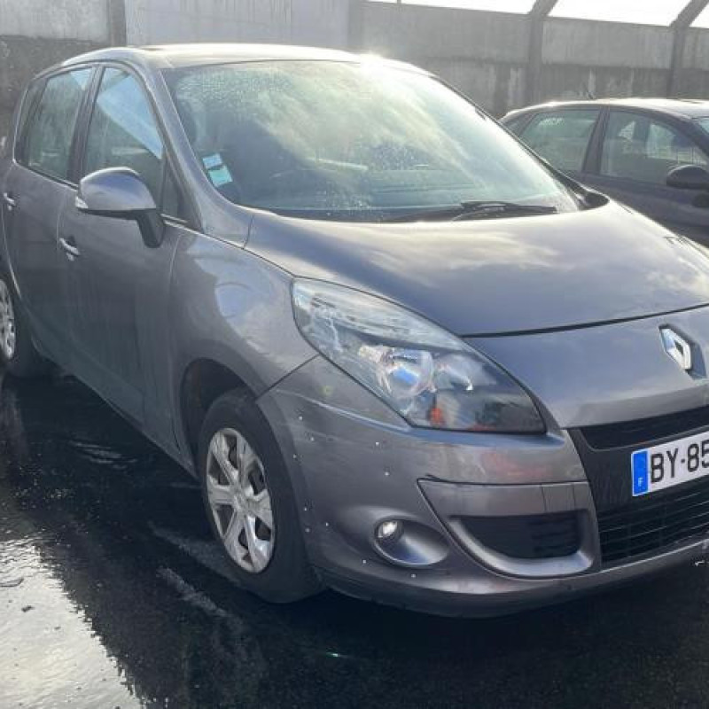 Feu arriere principal droit (feux) RENAULT SCENIC 3 Photo n°6