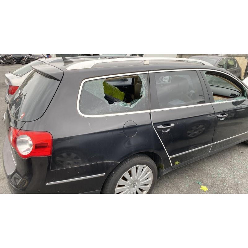 Porte arriere droit VOLKSWAGEN PASSAT 5 Photo n°9