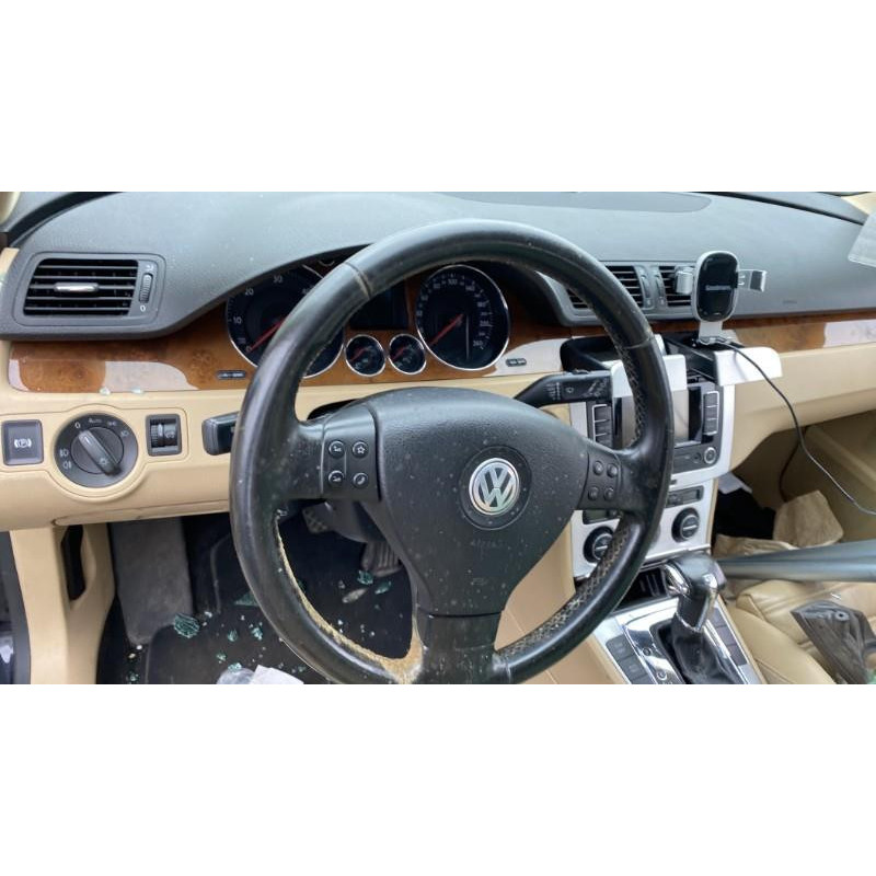 Porte arriere droit VOLKSWAGEN PASSAT 5 Photo n°18