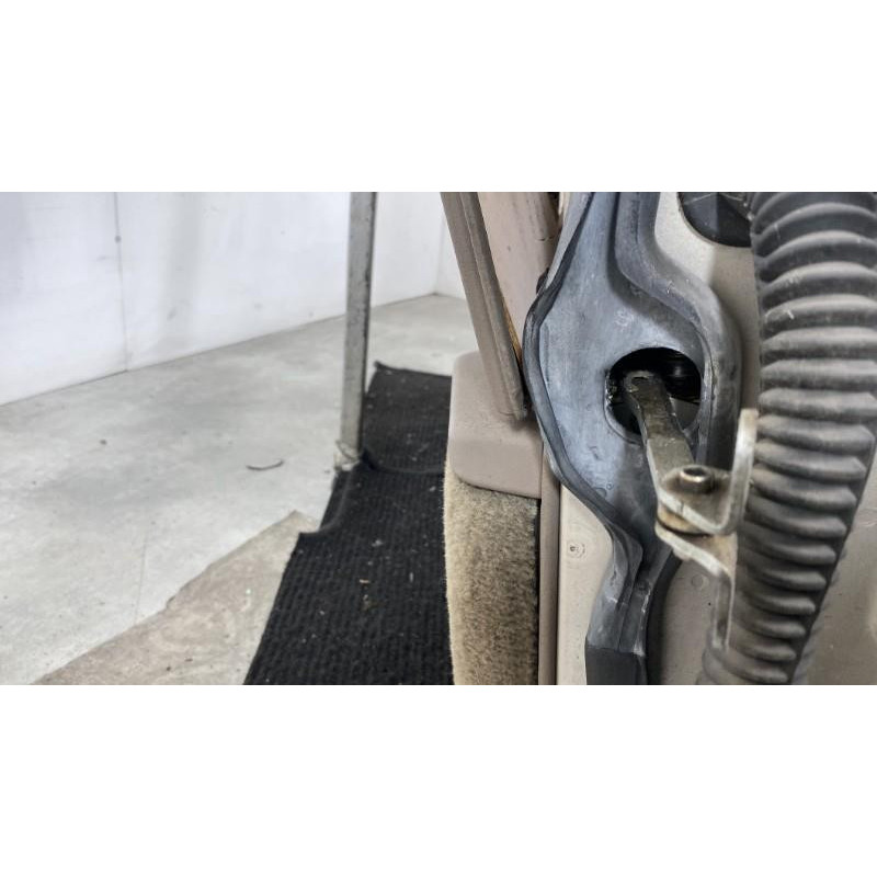 Porte avant gauche PEUGEOT 605 Photo n°2