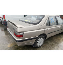 Porte avant gauche PEUGEOT 605