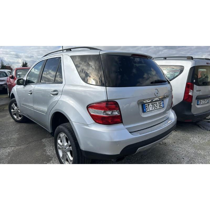 Porte arriere droit MERCEDES CLASSE M 164 Photo n°12