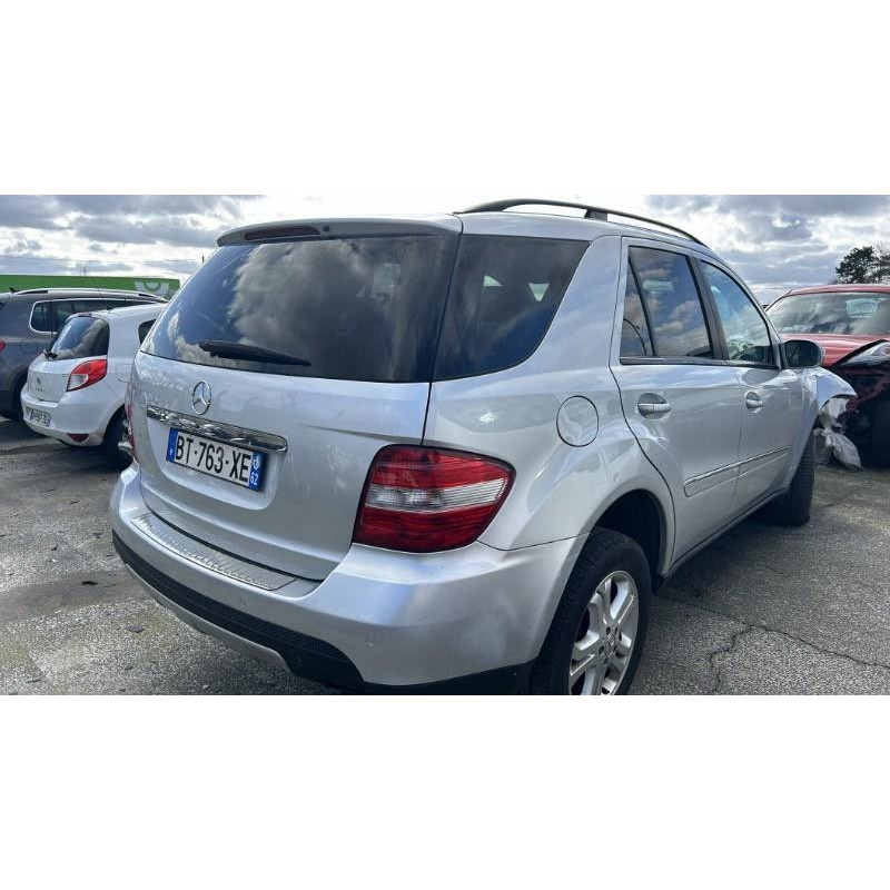 Porte arriere droit MERCEDES CLASSE M 164 Photo n°18