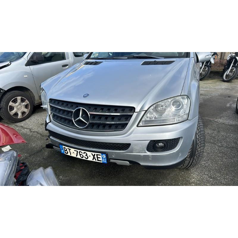 Porte arriere droit MERCEDES CLASSE M 164 Photo n°19